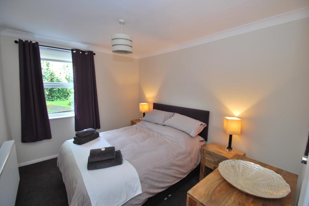 Elmbrook Apartment บาธ ภายนอก รูปภาพ